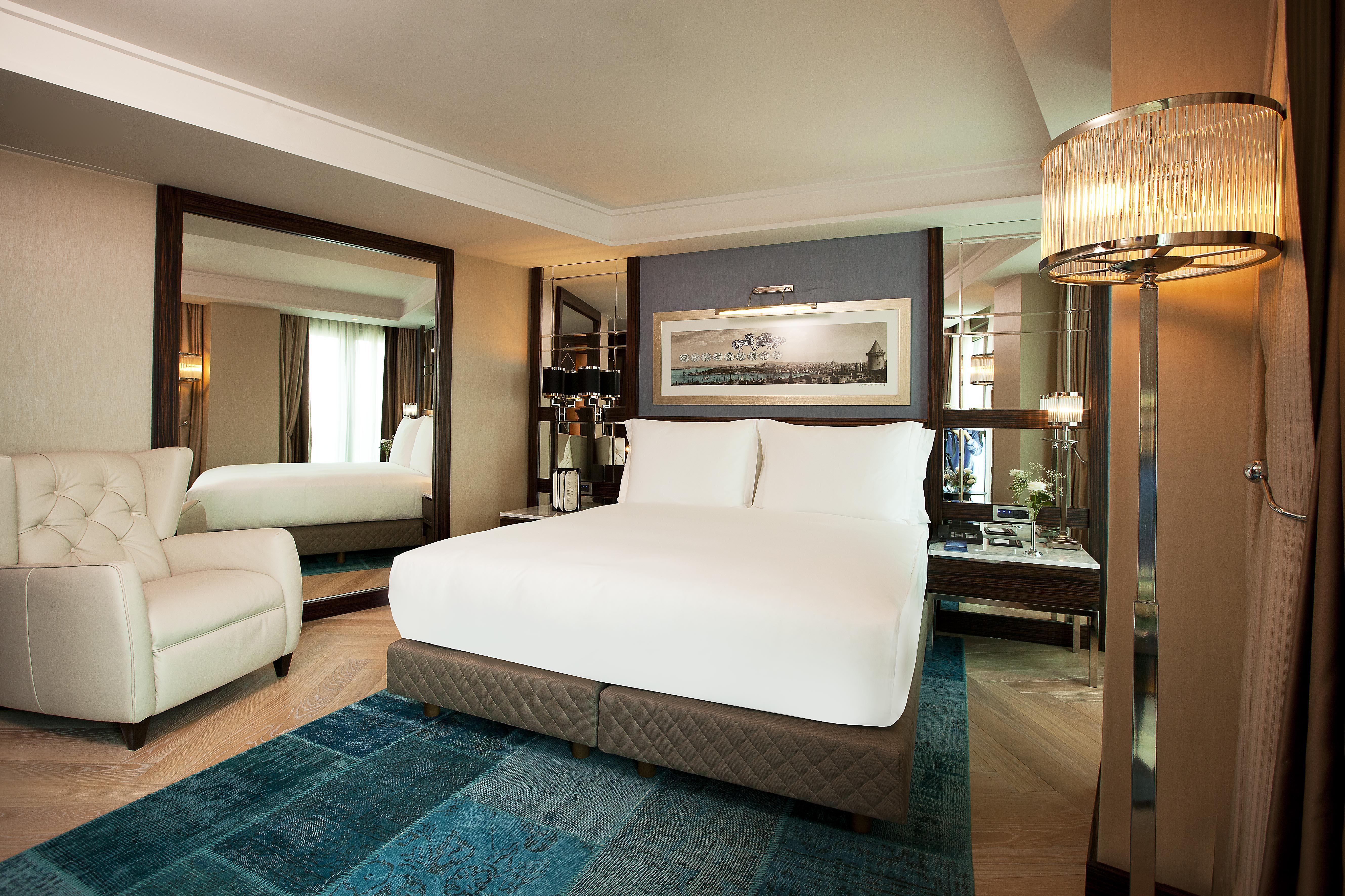 Radisson Blu Hotel Istanbul Pera Екстер'єр фото Deluxe Room